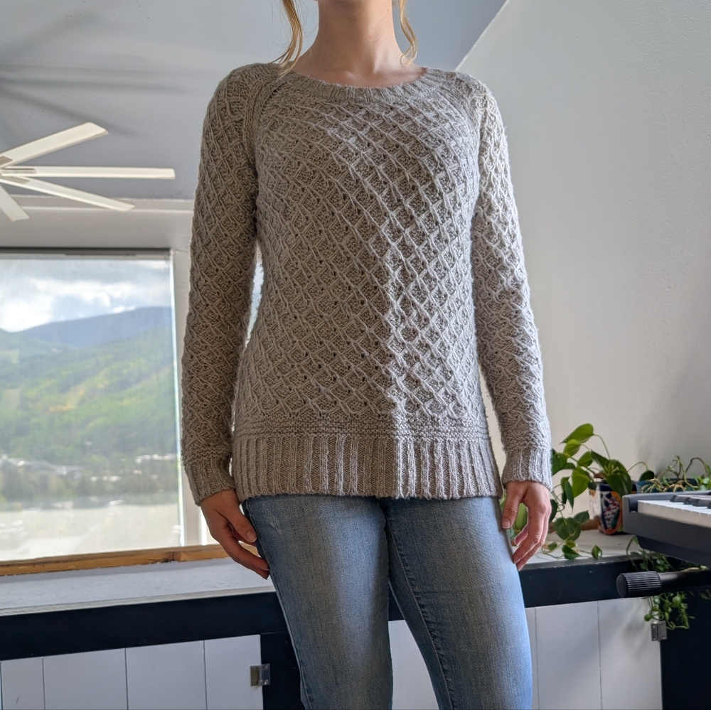 🎉SALE🎉 Grey Knit Sweater